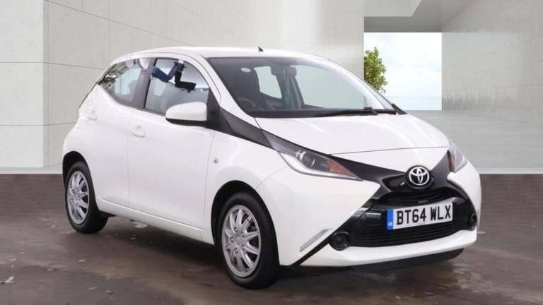 2014 Toyota AYGO 1.0 VVT-i x-play Euro 5 5dr Euro 5 Hatchback Petrol Manual