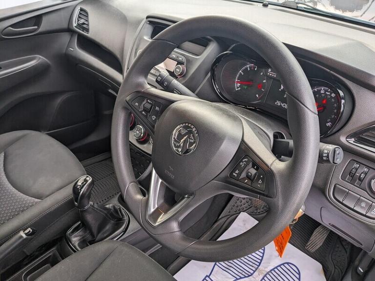 2017 Vauxhall Viva i SE Hatchback Petrol Manual