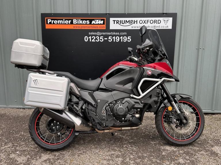 STUNNING ONE OWNER 2019/19 HONDA VFR1200X CROSSTOURER DCT MOTORCYCLE 