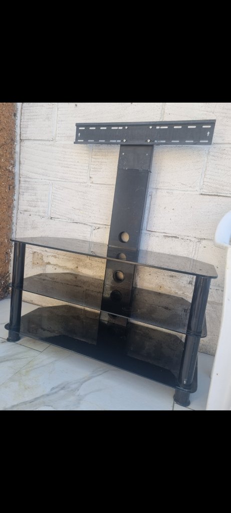 Black Glass TV Stand with Wall Mount Bracket – Good Condition