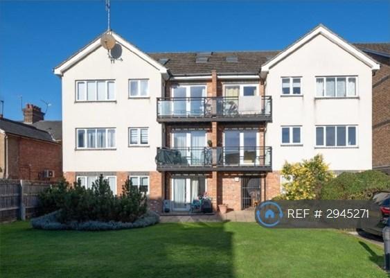 1 bedroom flat in Hatfield Road, St Albans, AL1 (1 bed) (#2945271)