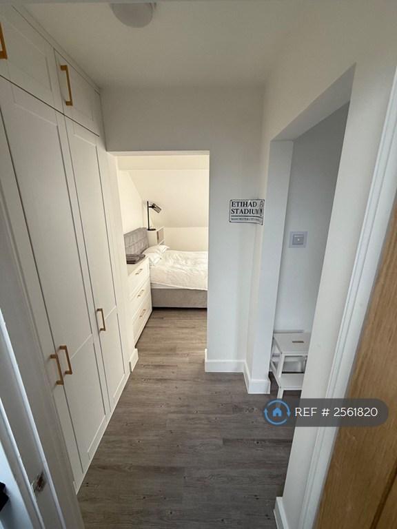 5 bedroom house in Knighton Road, Leicester, LE2 (5 bed) (#2561820)