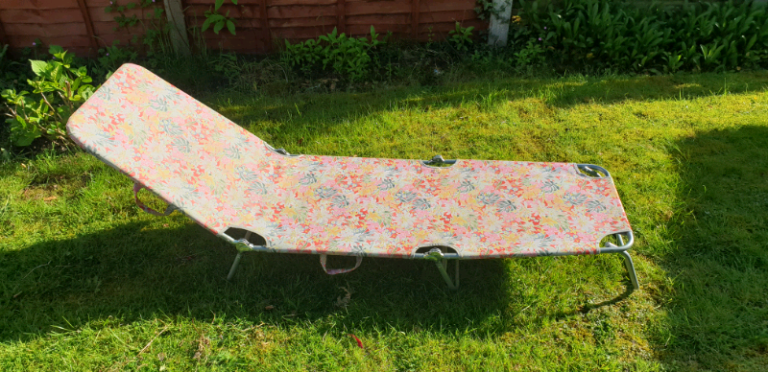 Vintage Floral Sun Lounger Floral with Full length Cushion 1960s 1970s