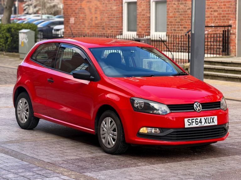 2014 Volkswagen Polo S Bluemotion 1.0 Petrol ( full year mot ) 