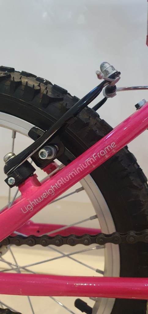 Dawes Lottie 16" bike in excellent condition 