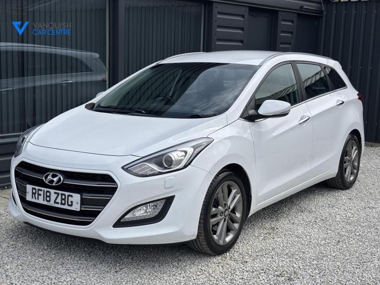 2018 Hyundai i30 1.6 CRDi Blue Drive Premium Tourer 5dr Diesel Manual Euro 6 (s/s) (136 ps) Estat...