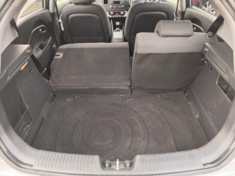 2011 Kia Rio 1.4 3 5 DOOR HATCHBACK VERY ECONOMICAL  FULL MOT AND SERVICE  HATCHBACK Petrol Manual