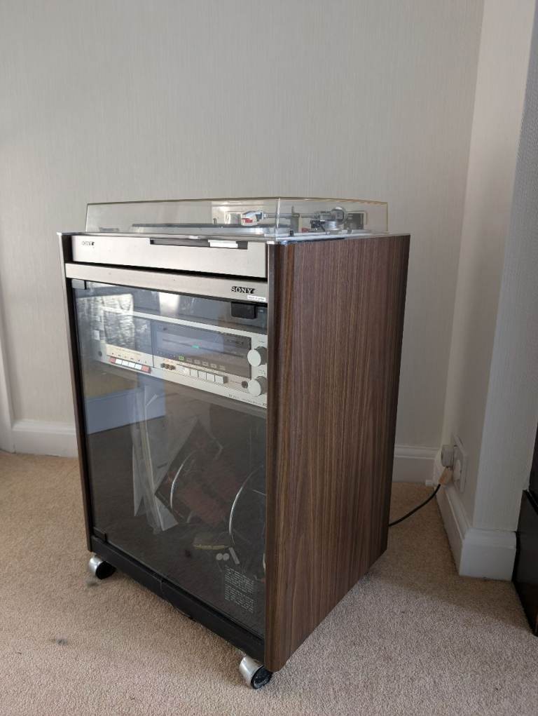 Record Player with Tape and Radio 