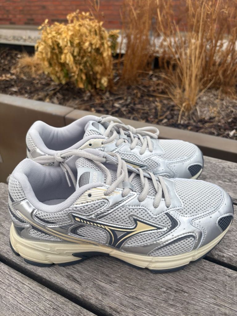 Mizuno Wave Rider Trainers - Silver, Size 41, As Good As New