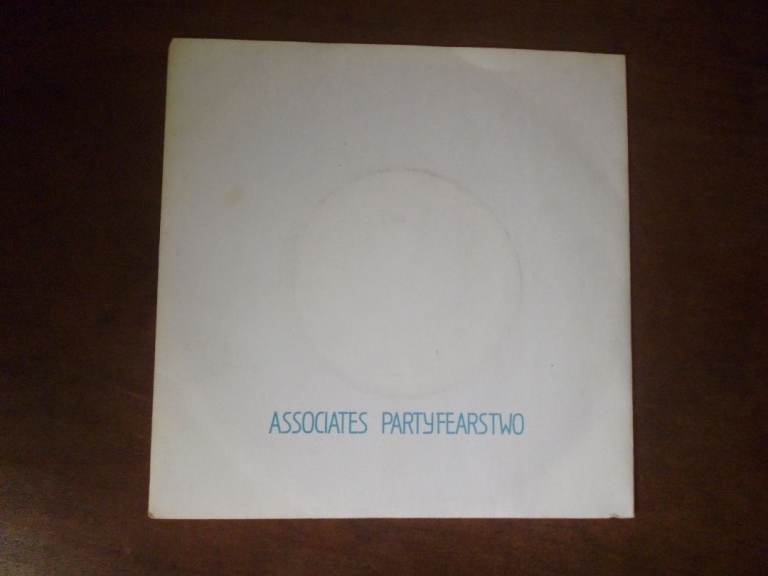 THE ASSOCIATES 'PARTY FEARS TWO' VINYL 7'' SINGLE