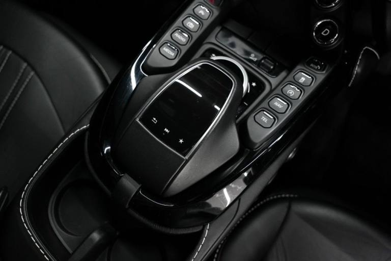 2018 Aston Martin Vantage 4.0 V8 Coupe 2dr Petrol Auto Euro 6 (510 ps) Coupe Petrol Automatic