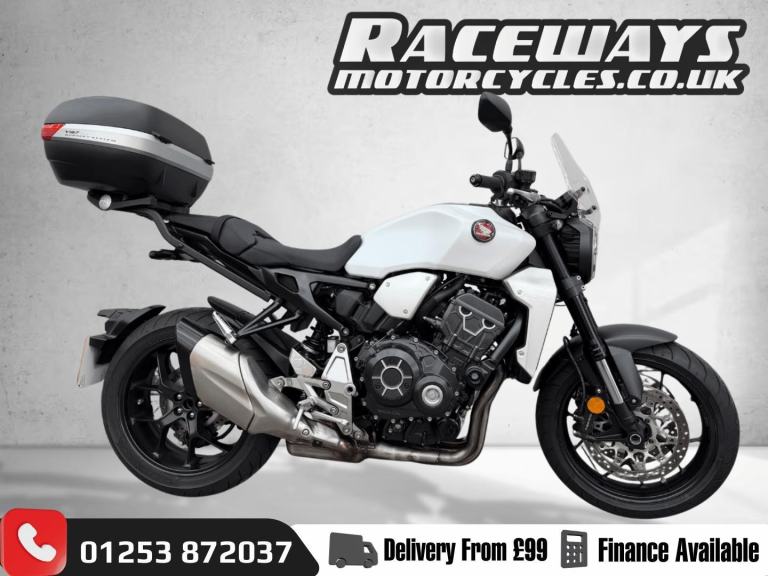 HONDA CB1000R 2021 21 REG 6,269 MILES WHITE USED MOTORCYCLE 998CC