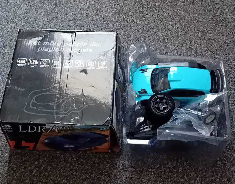 1/28th Scale Remote Control Car