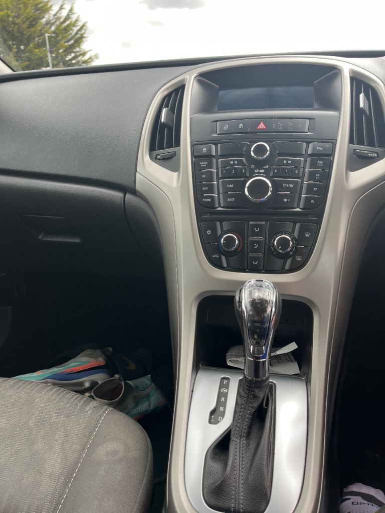 Vauxhall, ASTRA, Hatchback, 2011, Other, 1598 (cc), 5 doors