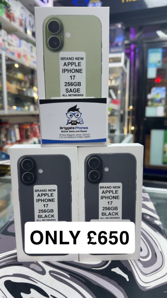 APPLE IPHONE 17 256GB BRAND NEW SEALED ONE YEAR WARRANTY 