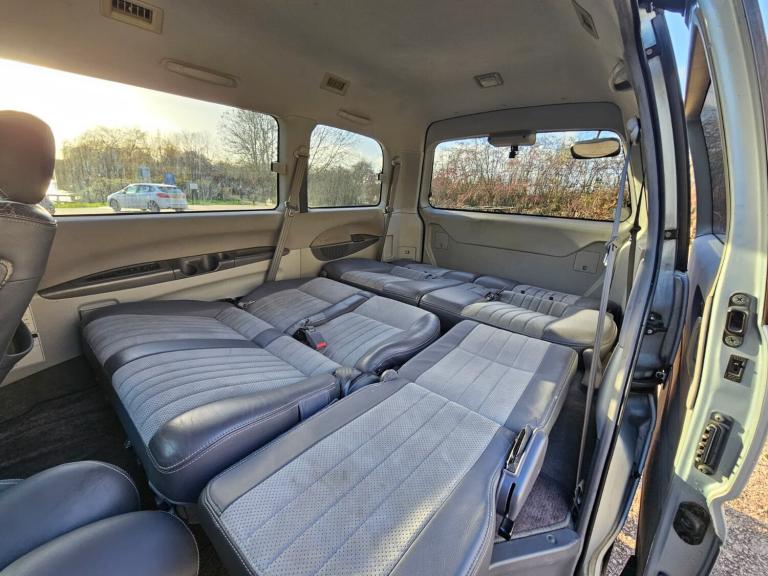 2025 Mitsubishi DELICA SPACE GEAR AUTO L400 Spacegear Chamonix 3.0 Auto V6 4X4 / 2WD MPV PETROL A...