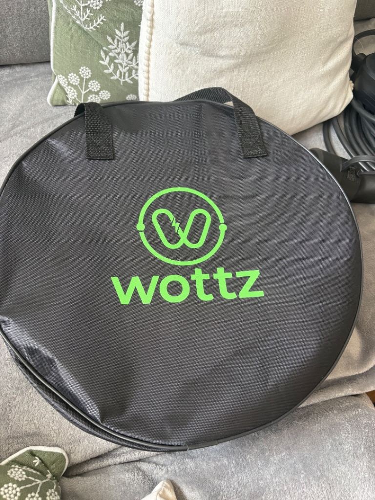 WOTTZ PORTABLE EV CHARGER