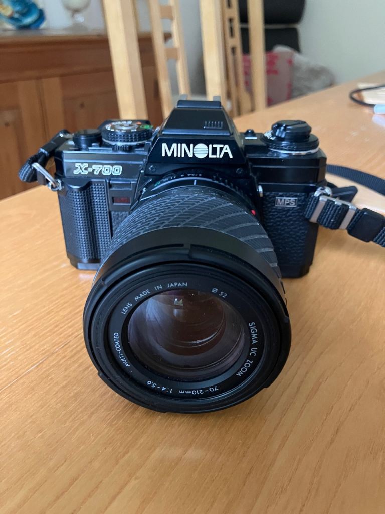 Minolta X-700 Camera Kit with Lenses, Flash & Bag