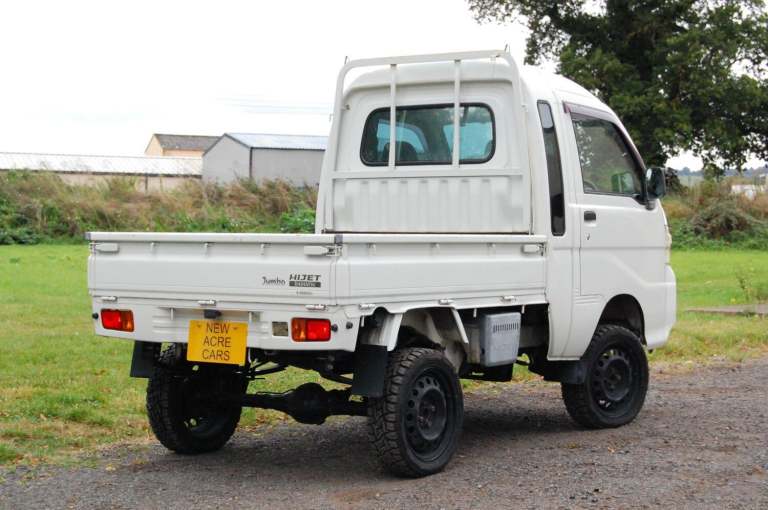 DAIHATSU HIJET  White Manual Petrol 2008