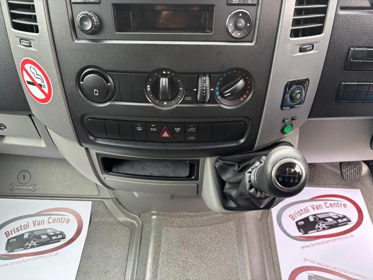 2016 Mercedes-Benz Sprinter 313CDI BlueEFFICIENCY TL9 9-Seater MINIBUS Diesel Manual