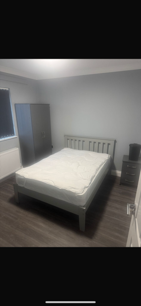 Room to let