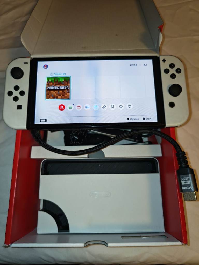 Nintendo switch OLED - White - Boxed