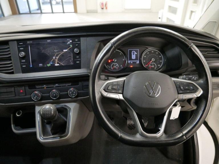 2021 VW TRANSPORTER T32 2.0 TDI 150 BHP SWB BUSINESS PACK ( SAT NAV + AIR CON )