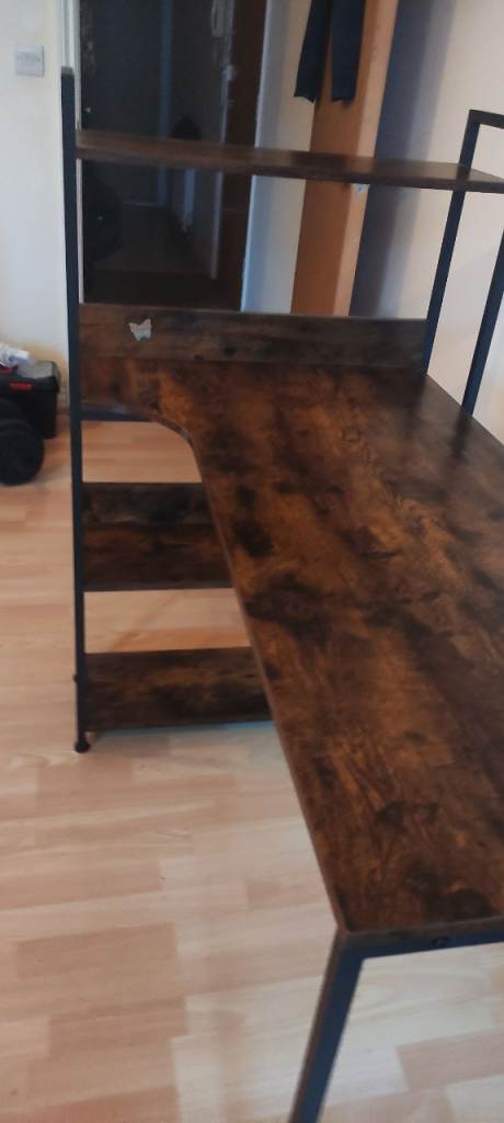 Office Desk, Amazing Condition 