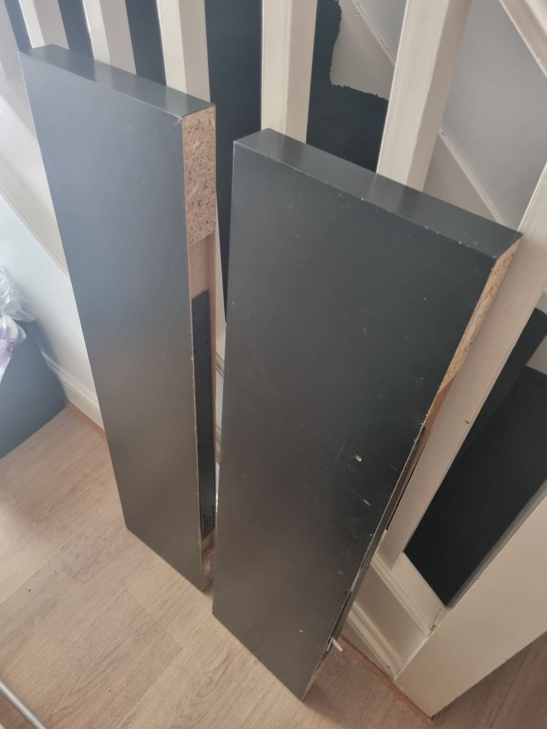 Floating shelves 