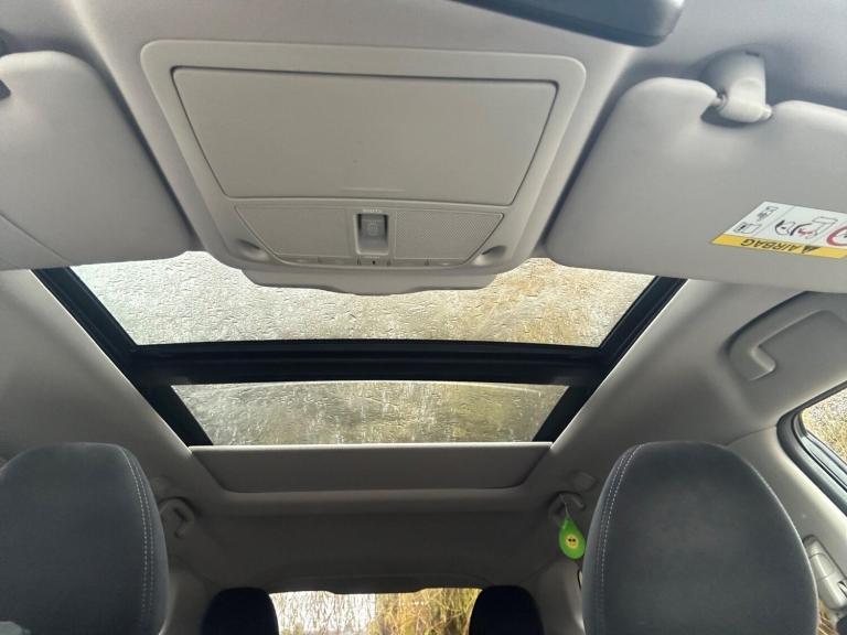 2015 Nissan X-Trail 1.6 dCi n-tec XTRON Euro 5 (s/s) 5dr ESTATE Diesel Automatic