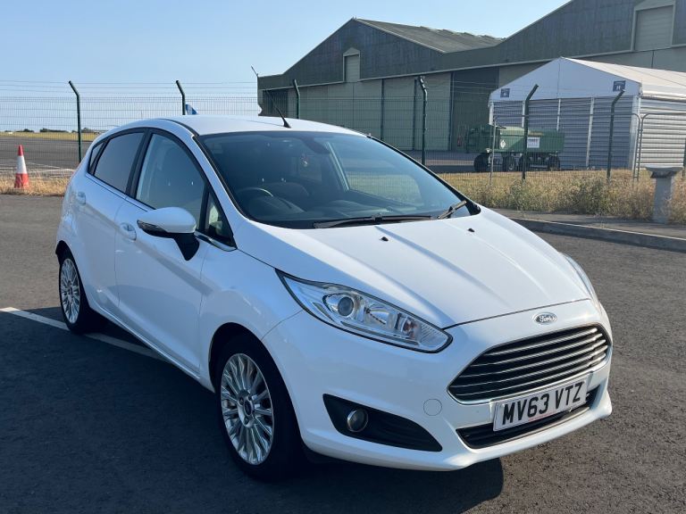 Ford, FIESTA, Hatchback, 2013, Manual, 998 (cc), 5 doors