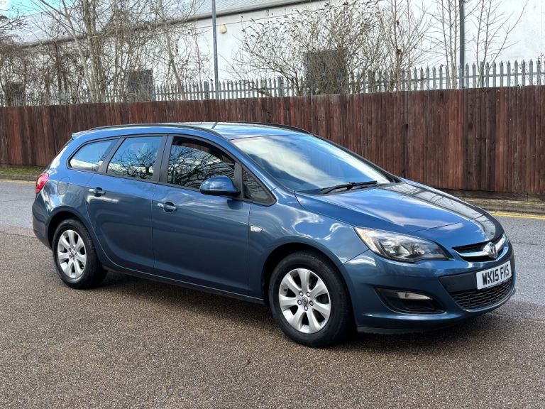 2015 VAUXHALL ASTRA DESIGN 1.3 CDTI ESTATE 