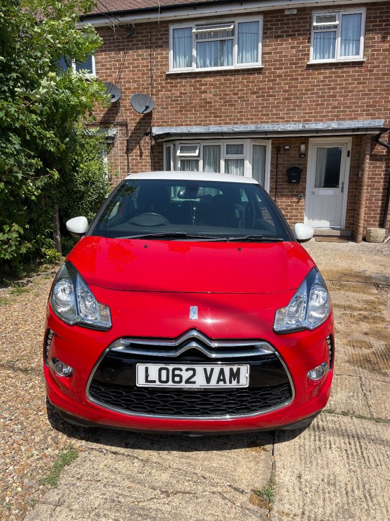 Citroen, DS3, Hatchback, 2013, Manual, 1560 (cc), 3 doors