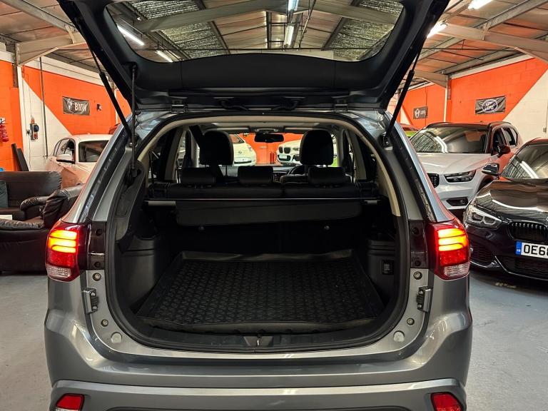 2016 Mitsubishi Outlander 2.0 PHEV GX4h 5dr Auto ESTATE PETROL/ELECTRIC Automatic