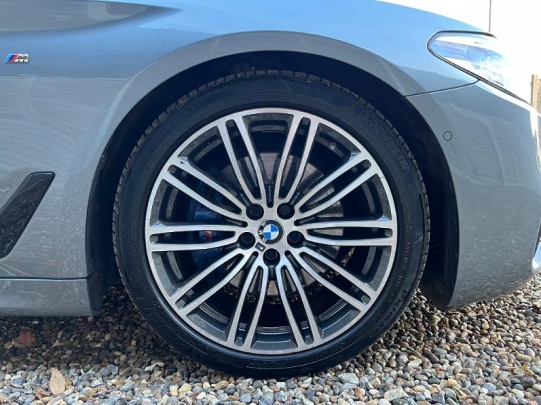  BMW 5 Series 530d xDrive M Sport 5dr Auto Diesel