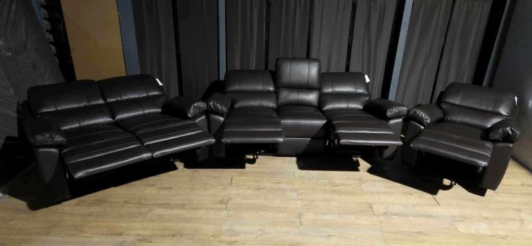 Unused 3+2+1 Seater Recliner Sofas