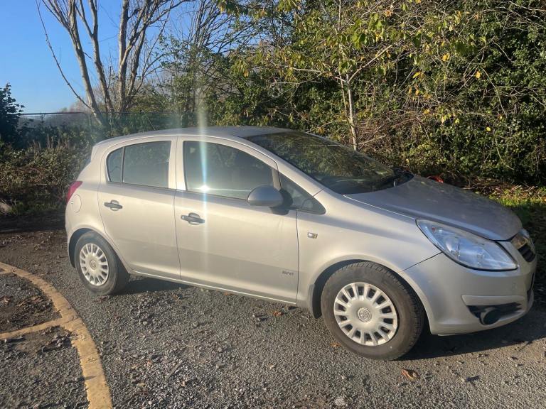 VAUXHALL CORSA 1.2 LIFE 58 REG SILVER 5 DOOR MOT MAY 13TH 2026 SERVICE HISTORY 48+MPG