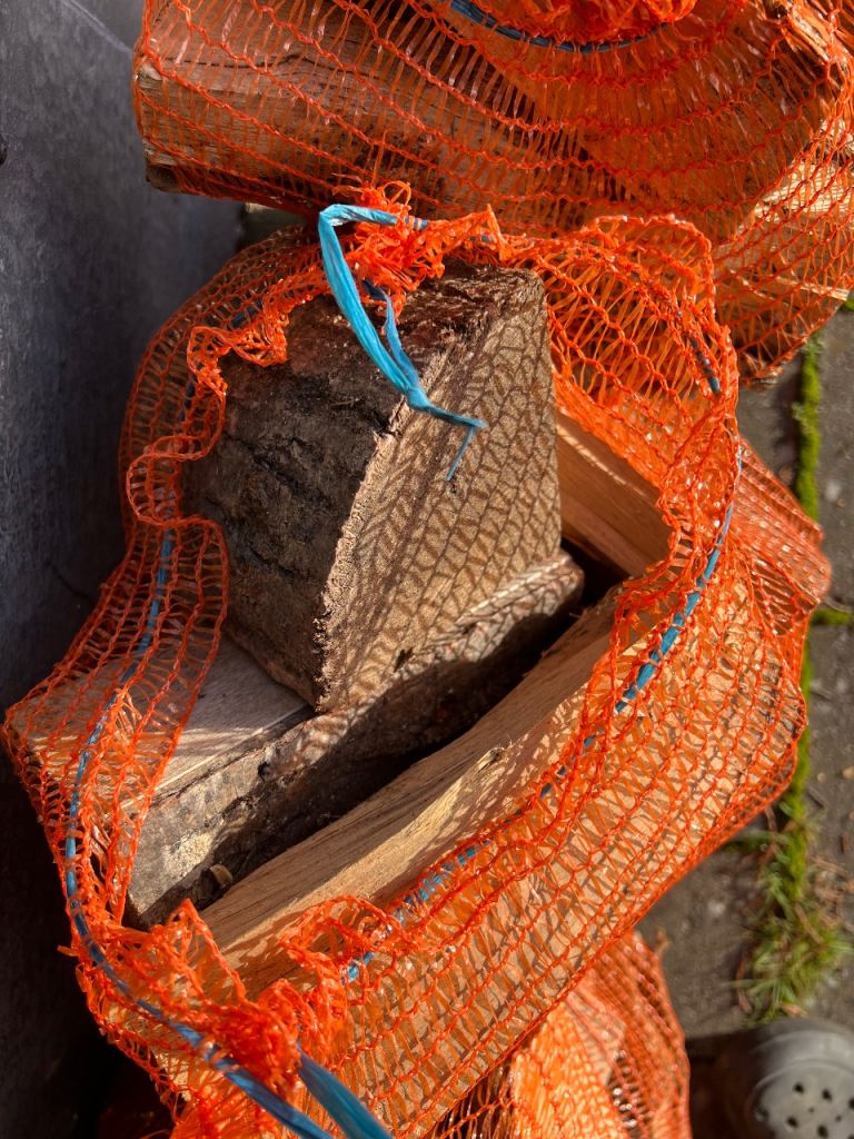 Log Wood Bags Seasoned & Ready To Burn for Stove Woodburning Fires