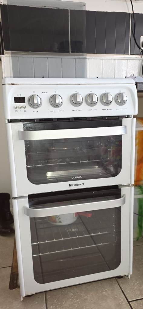 Hotpoint gas cooker for sale 
