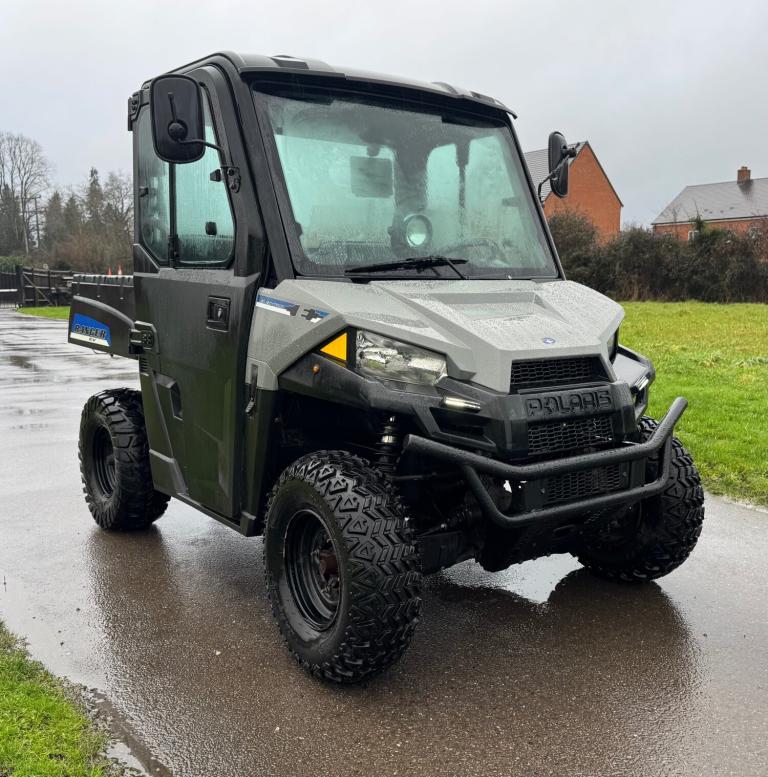 2022 Polaris Ranger EV 4WD Electric Utility Vehicle ATV / UTV - 1,228 Hours