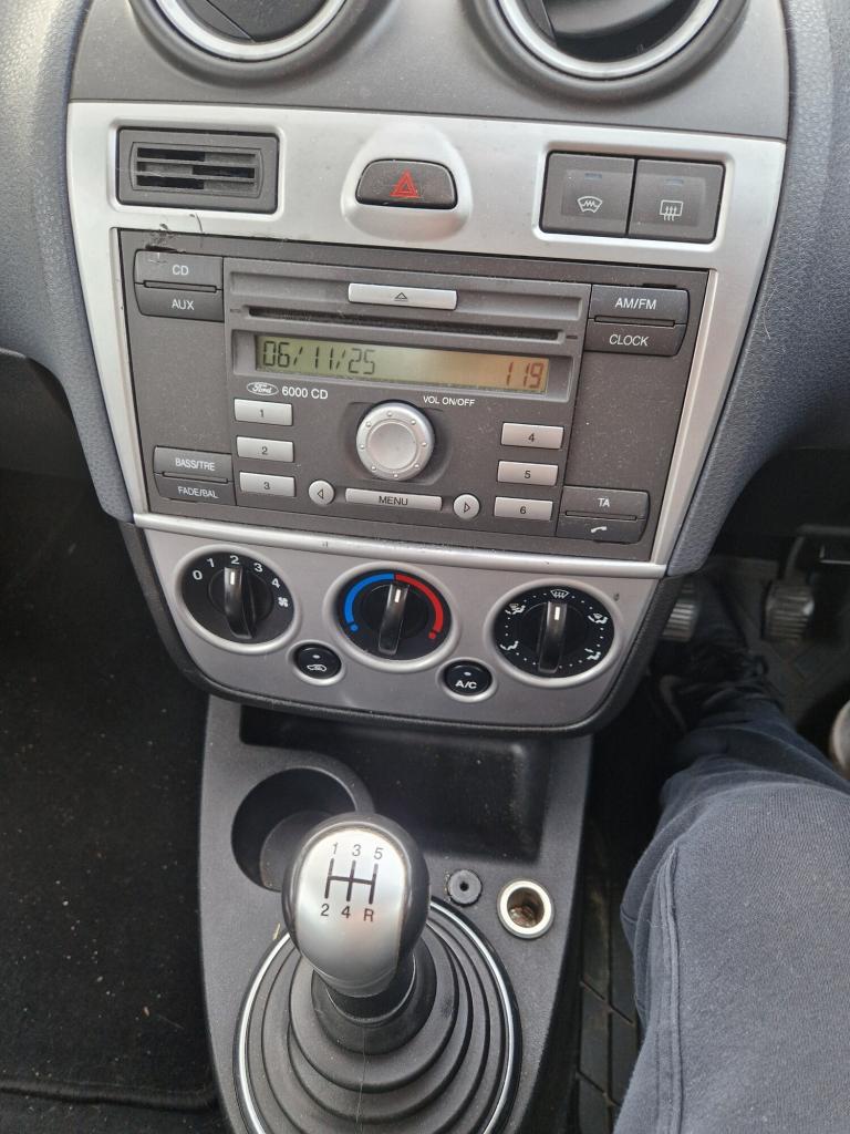 2008 Ford Fiesta 1.4 Zetec 3dr [Climate] HATCHBACK Petrol Manual