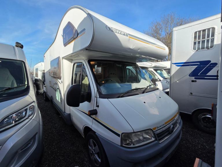 Swift Suntour 600S Coachbuilt Motorhome 2006