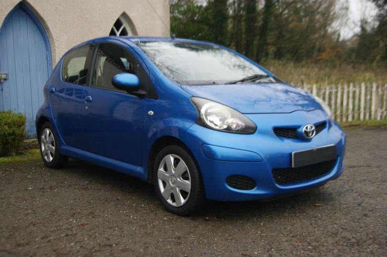 Toyota, AYGO, Hatchback, 2010,, 998 (cc), 5 doors (**MOT NOVEMBER 2026**) £20 ROAD TAX