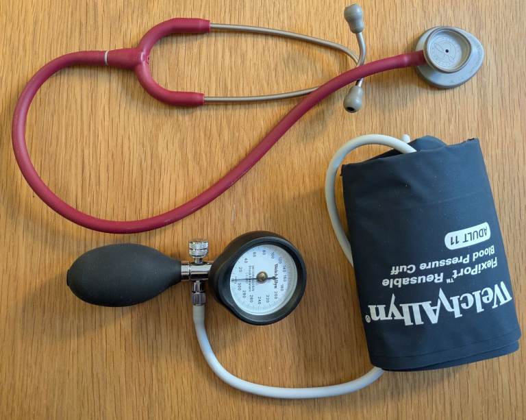 Manual blood pressure kit for nurses with carry cases (Littman & WelchAllyn)