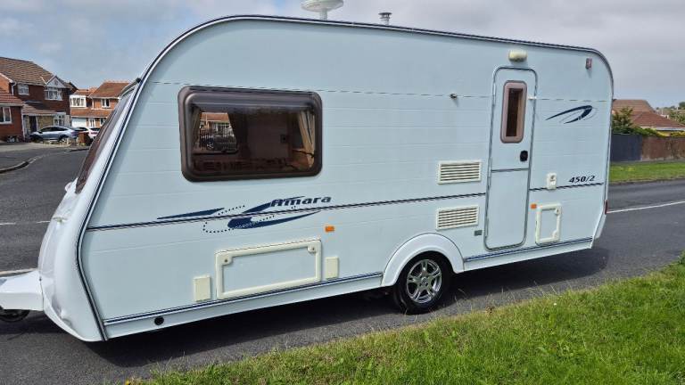 Coachman Amara 450/2 2006 2 Berth Caravan with Motormover