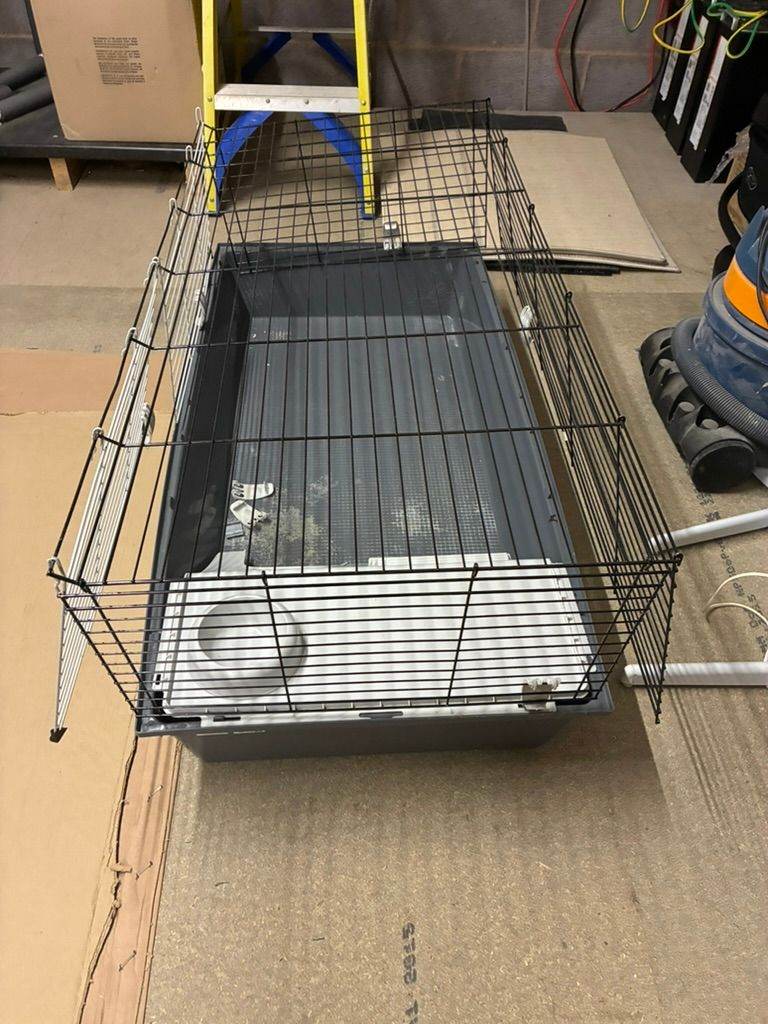 rabbit /tortoise cage complete with shelter one end