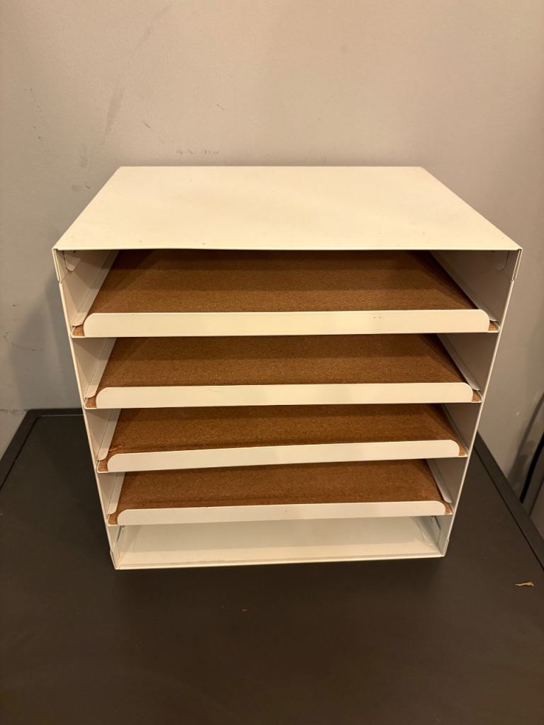 IKEA KVISSLE LETTER TRAY