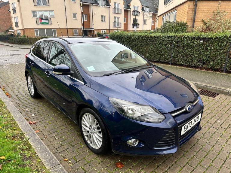 2013 Ford Focus 1.0 125 EcoBoost Zetec 5dr HATCHBACK Petrol Manual