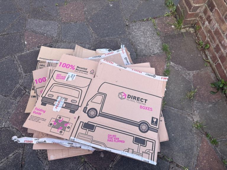 Used cardboard boxes 