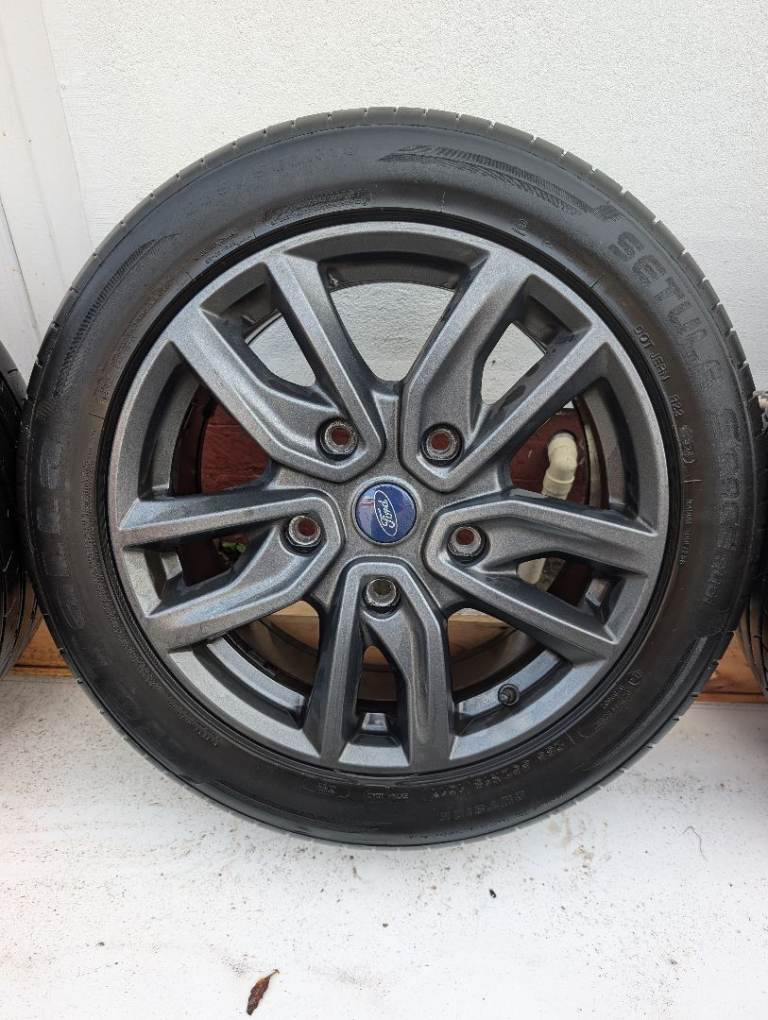 Genuine Ford Kuga Mk2 18” alloy wheels – FULL SET OF 5 including matching spare